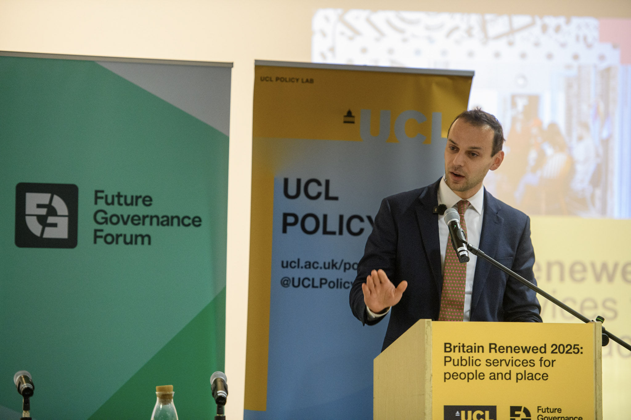 1225_BritainRenewed_PolLab__5545-2